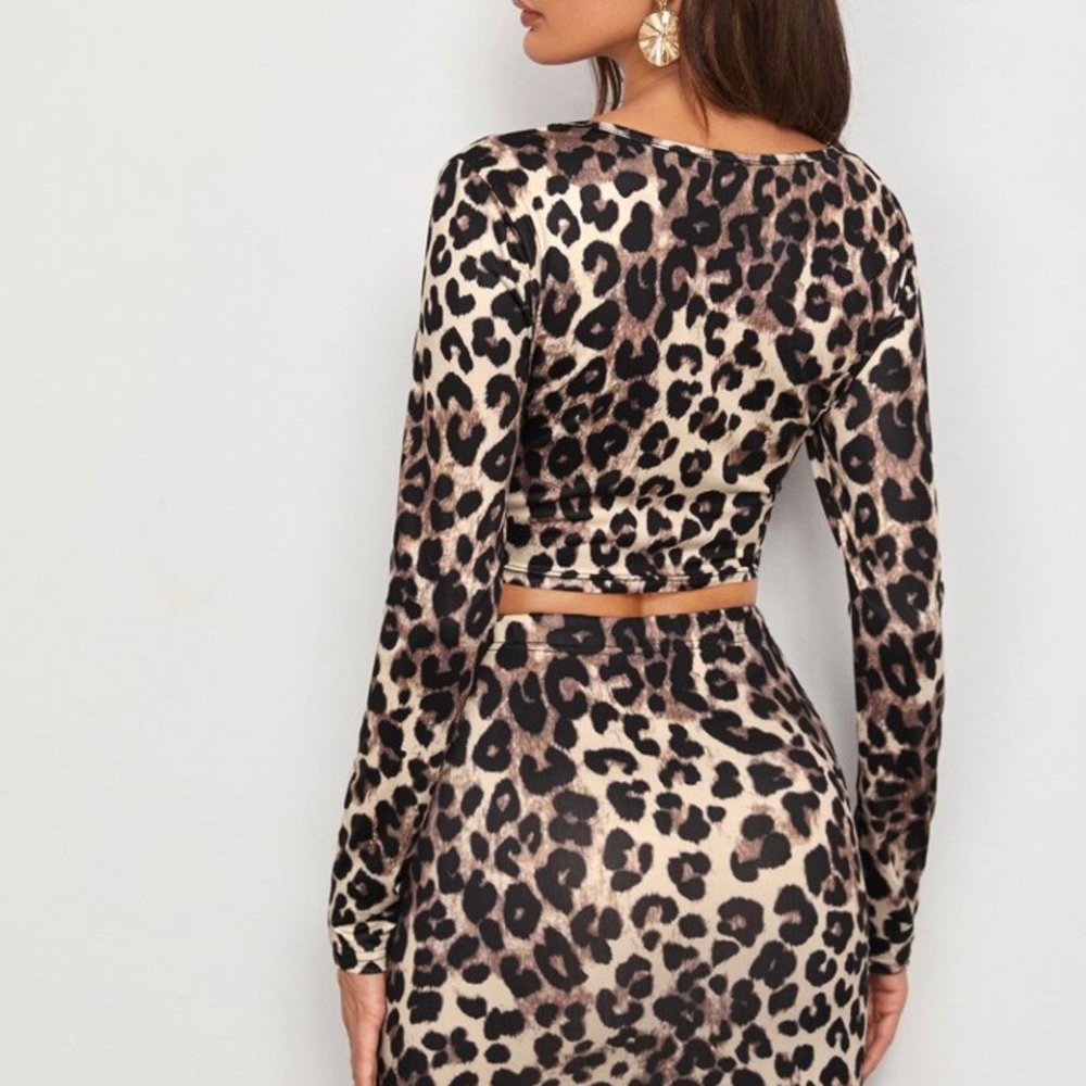 Skirt & Top Leopard Sets Ladies LG Stretch… - Picture 2 of 2
